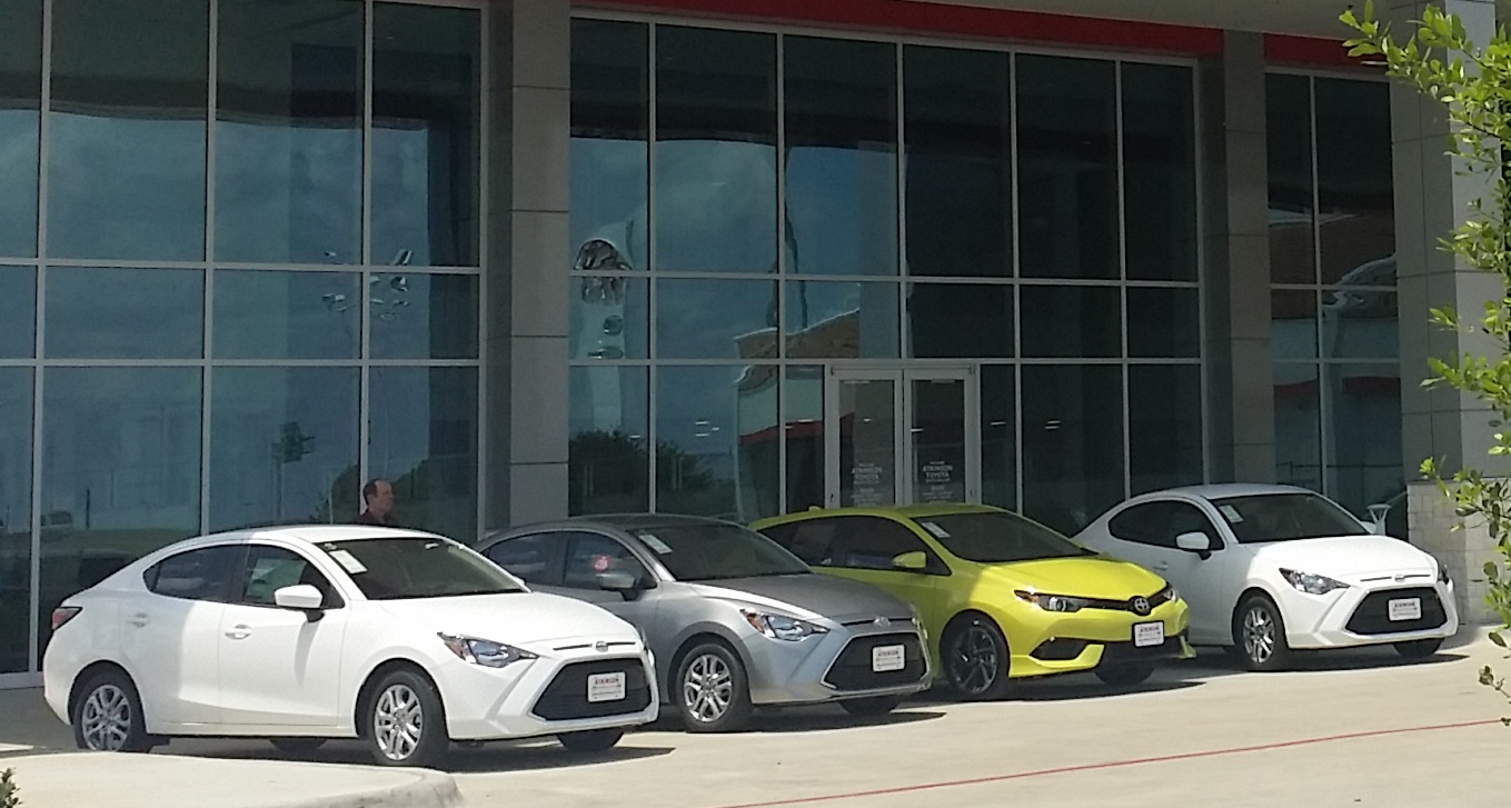 auto-dealers-need-more-internet-leads