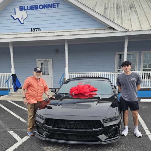 Happy Customer Bluebonnet Supercenter with Vincent Hoss May 2026 -500
